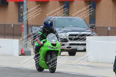 media/Oct-15-2022-Fastrack Riders (Sat) [[9a18b22502]]/Level2/Start Finish 930am/